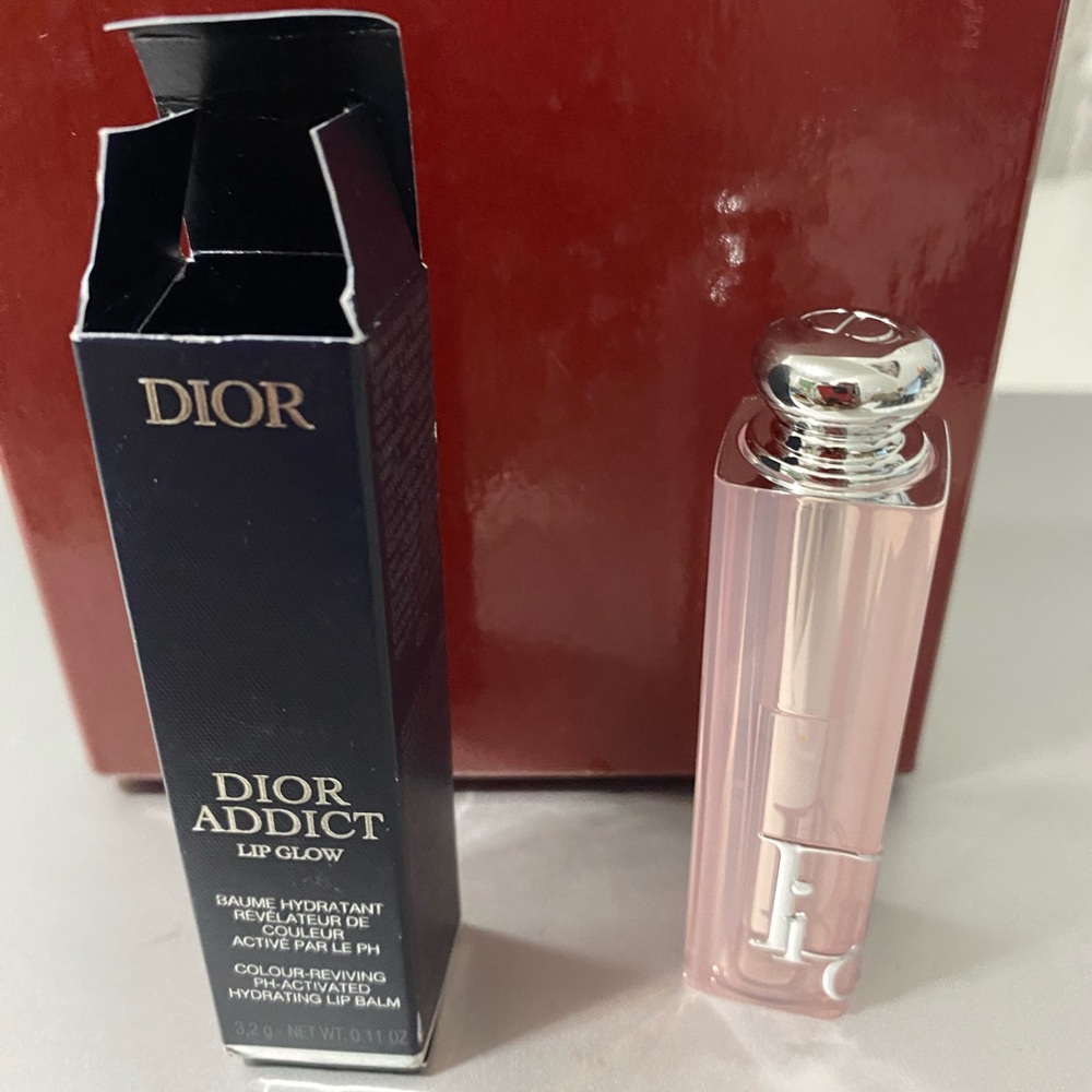 Dior Addict Lip Glow Balm - Picture 4 of 4